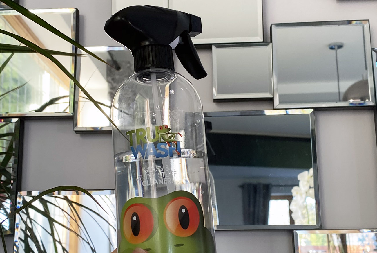 Mirror Cleaner - Tru Wash